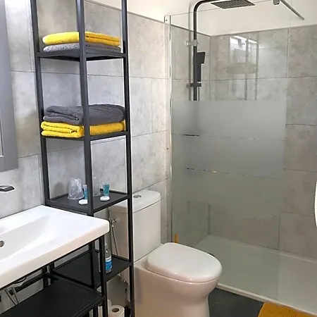 Le 25 L'ocean Bed & Breakfast 4*